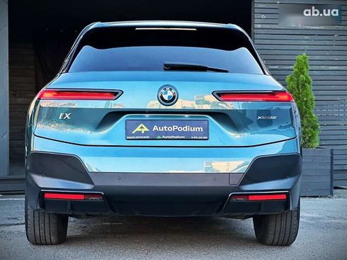 BMW iX 2022 - фото 15