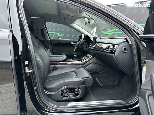 Audi A8 2017 - фото 30