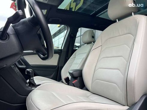 Volkswagen Tiguan 2019 - фото 17