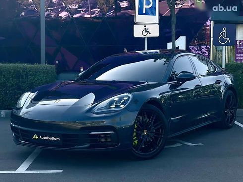 Porsche Panamera 2018 - фото 8