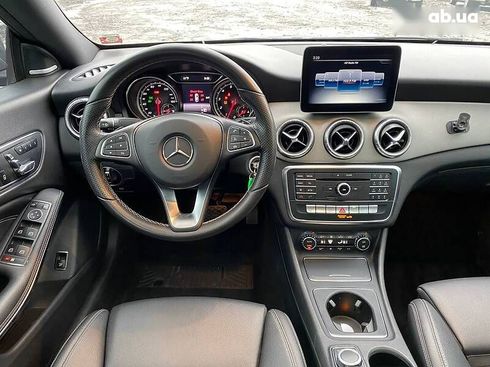 Mercedes-Benz CLA-Класс 2018 - фото 21