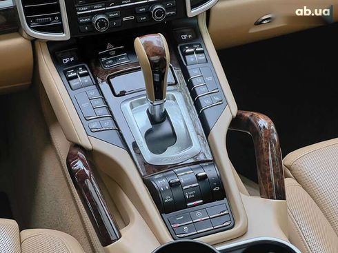 Porsche Cayenne 2015 - фото 19