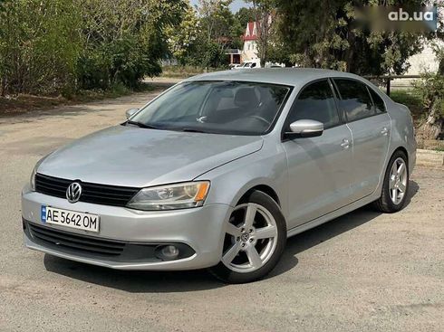Volkswagen Jetta 2012 - фото 3
