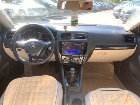 Volkswagen Jetta 2016 черный - фото 35