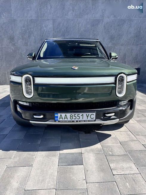 Rivian R1S 2023 - фото 29