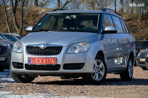 Skoda Fabia 2008 - фото 6