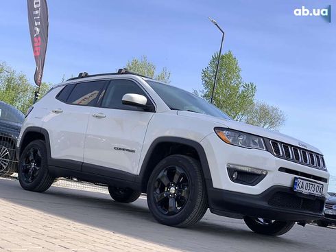 Jeep Compass 2018 - фото 6