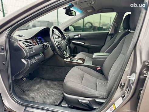 Toyota Camry 2017 - фото 14