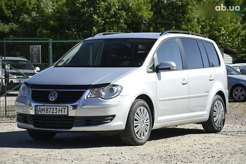Volkswagen Touran 2009 - фото 6