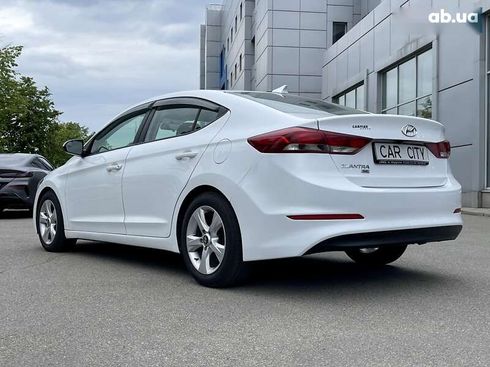Hyundai Elantra 2018 - фото 5
