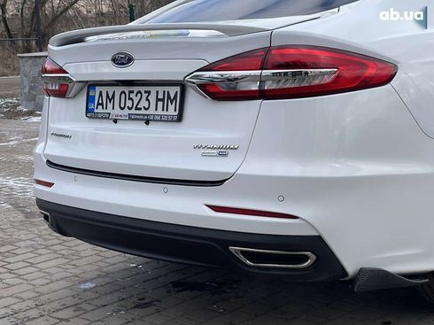 Ford Fusion 2019 - фото 26