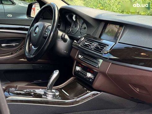 BMW 5 серия 2015 - фото 16