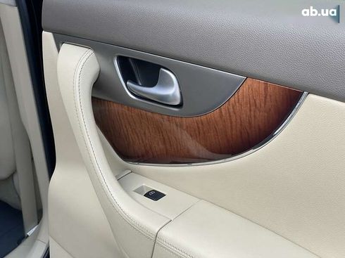 Infiniti QX70 2016 - фото 15