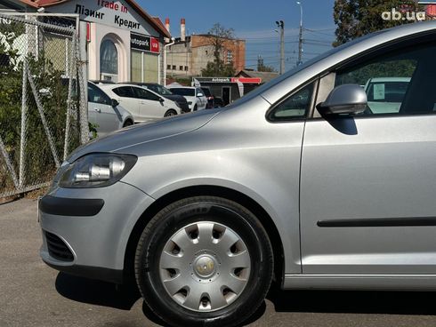 Volkswagen Golf Plus 2005 серый - фото 7