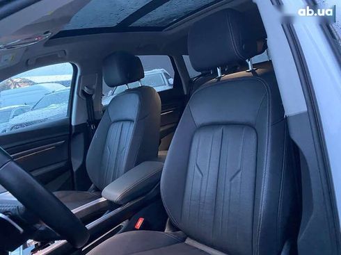 Audi E-Tron 2020 - фото 18