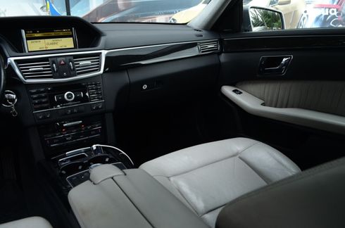 Mercedes-Benz E-Класс 2010 серый - фото 10