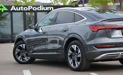 Audi E-Tron 2021 - фото 13