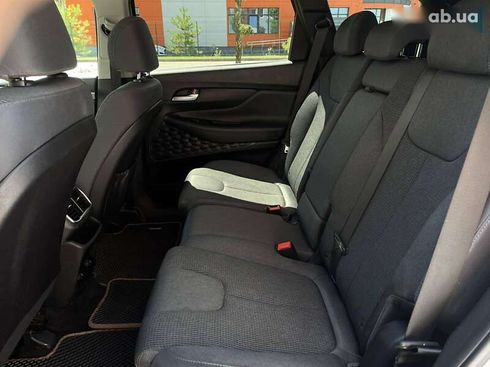 Hyundai Santa Fe 2019 - фото 21