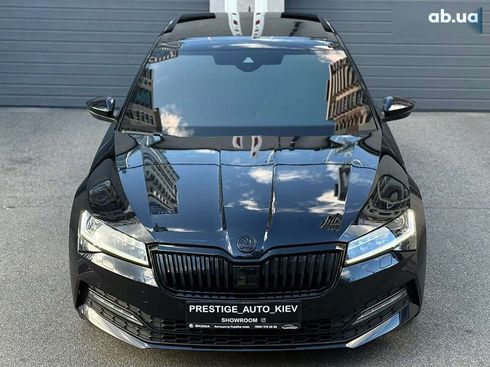 Skoda Superb 2020 - фото 7