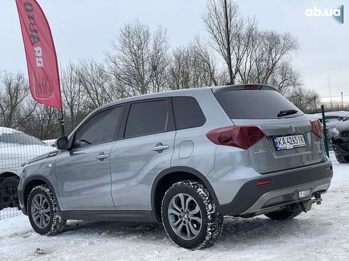 Suzuki Vitara 2022 - фото 17