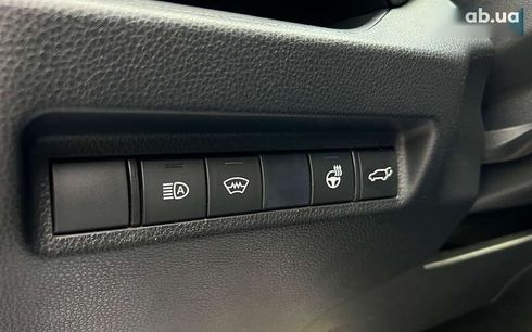 Toyota RAV4 2020 - фото 18