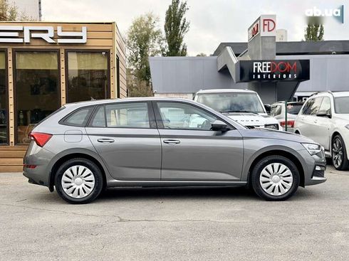 Skoda Scala 2023 - фото 7