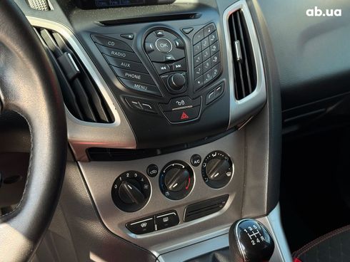 Ford Focus 2013 красный - фото 26