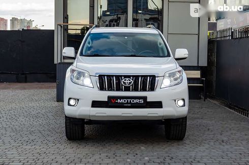 Toyota Land Cruiser Prado 2012 - фото 5