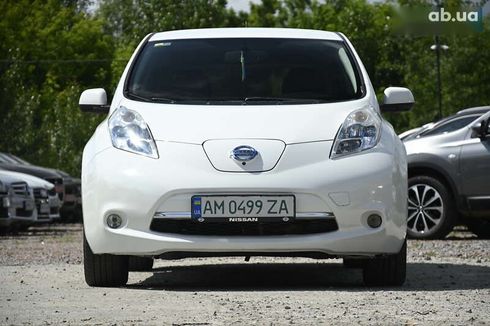 Nissan Leaf 2015 - фото 4