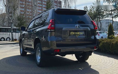 Toyota Land Cruiser Prado 2020 - фото 5