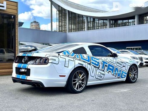 Ford Mustang 2014 - фото 8