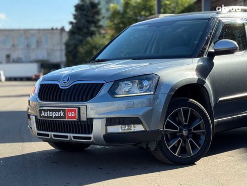 Skoda Yeti 2017 серый - фото 2