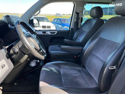 Volkswagen Multivan 2012 черный - фото 18