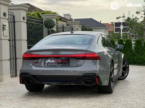 Audi RS7 2023 - фото 17