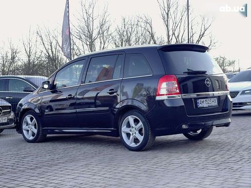 Opel Zafira 2009 - фото 21