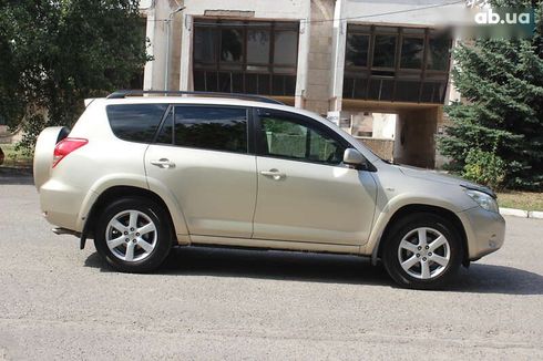Toyota RAV4 2007 - фото 9