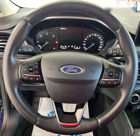 Ford Focus 2018 - фото 10