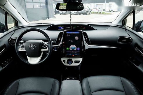 Toyota Prius 2017 - фото 25
