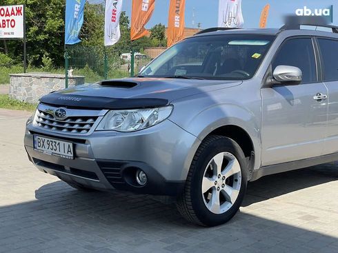Subaru Forester 2011 - фото 4