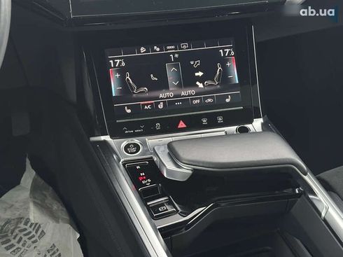 Audi E-Tron 2021 - фото 22