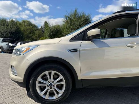 Ford Escape 2017 - фото 11