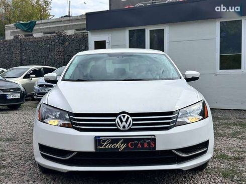 Volkswagen Passat 2014 - фото 2