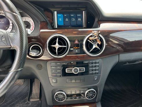 Mercedes-Benz GLK-Класс 2014 серый - фото 36
