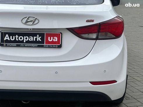 Hyundai Avante 2014 белый - фото 10