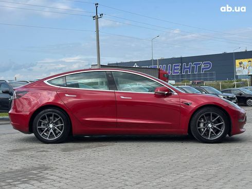 Tesla Model 3 2019 красный - фото 12