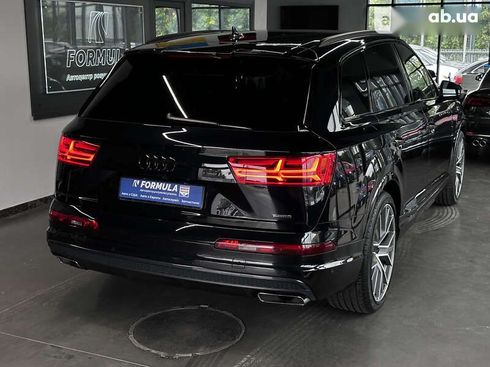 Audi Q7 2017 - фото 12