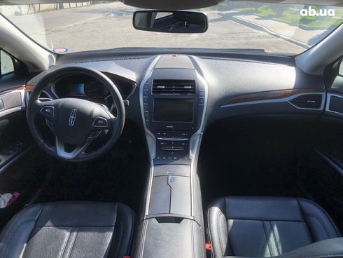Lincoln MKZ 2015 бежевый - фото 11