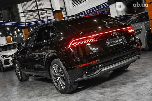 Audi Q8 2020 - фото 15