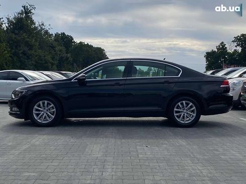 Volkswagen Passat 2017 - фото 12