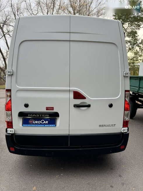 Renault Master 2015 - фото 23